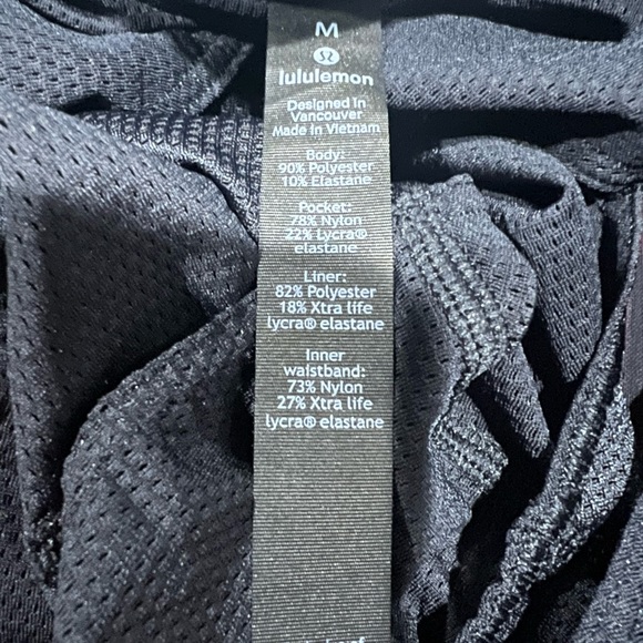 -SOLD Lululemon Channel Cross Swim 7” (liner) Size: M - Picture 5 of 7